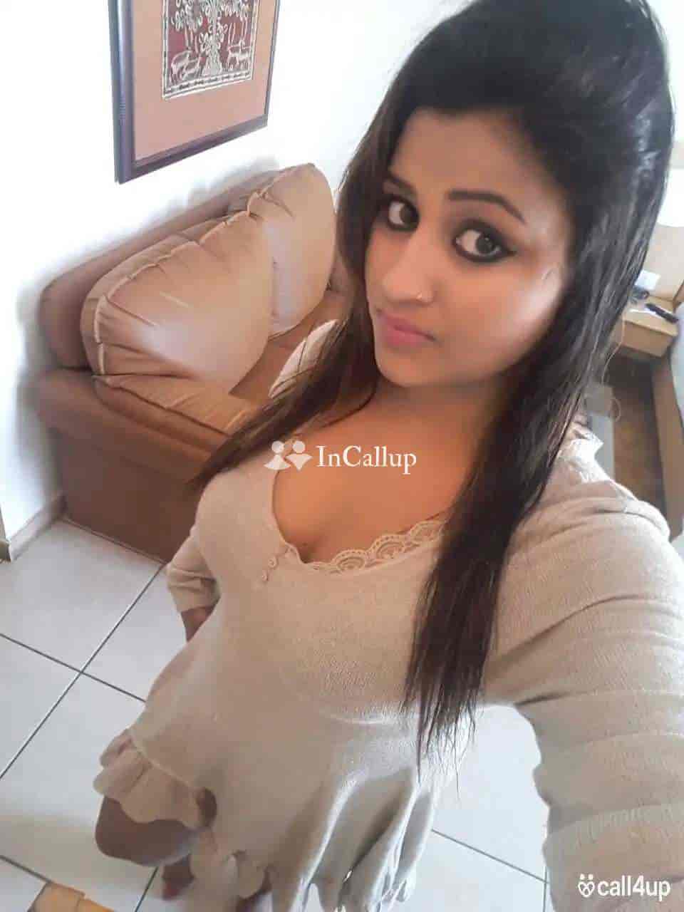 Pooja Sharma independent escorts service call me bhfd bhtuc hcd