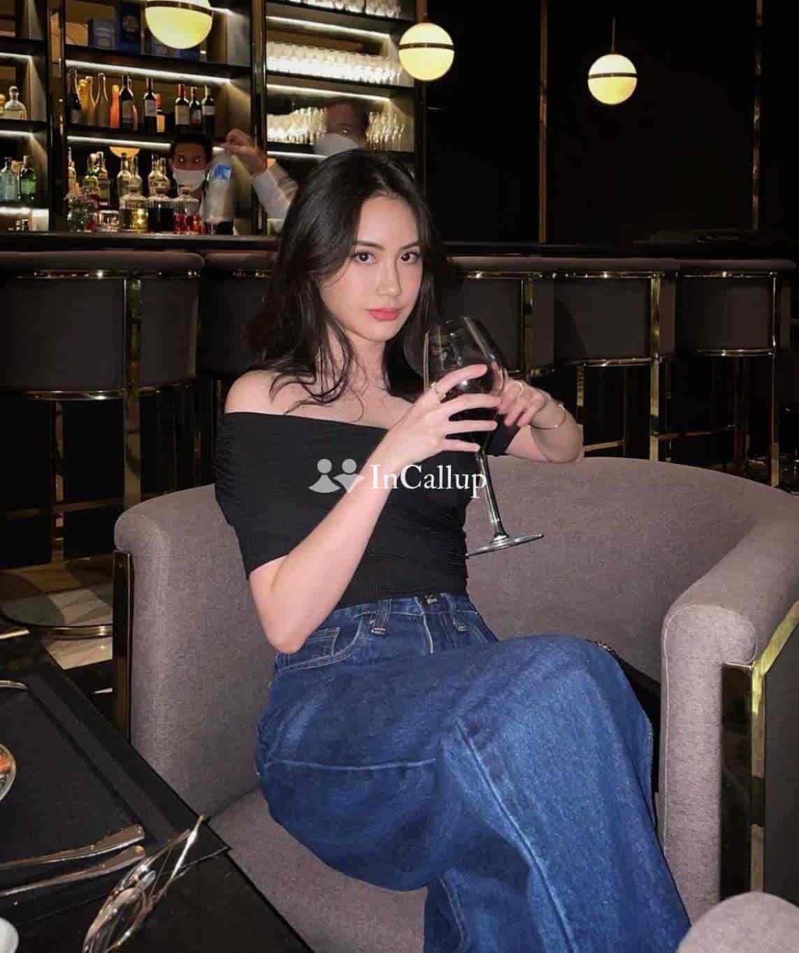 call girls esctort server hhj