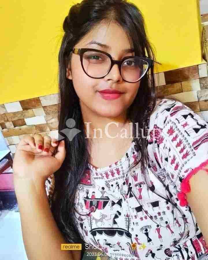 VIP top modal high profile college girls full sefa service - Call Girls in Jabalpur