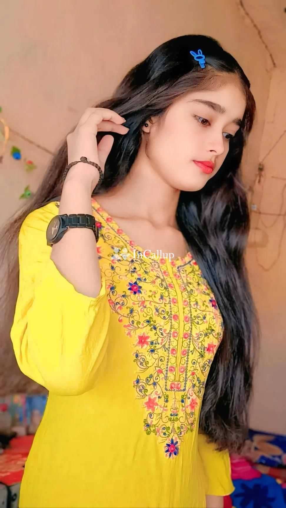 fresh rani gupta twenty two years old call girls fantasy known for being gentle private sessions in adilabad - Call Girls in Adilabad