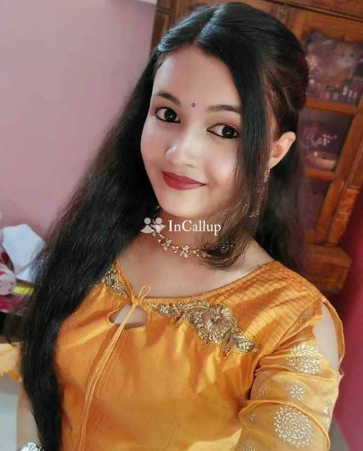 sensual cash payment genuine twenty year old call girls known for being skilled fresh black hair and black eyes - Call Girls in Adra