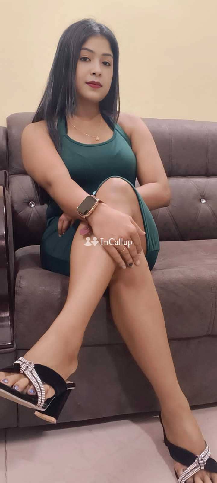 Call me high profile escort service vip college girl - Call Girls in Agra