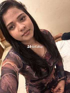 meet me in agra voluptuous with blonde hair and black eyes available now trusted reliable service - Call Girls in Agra