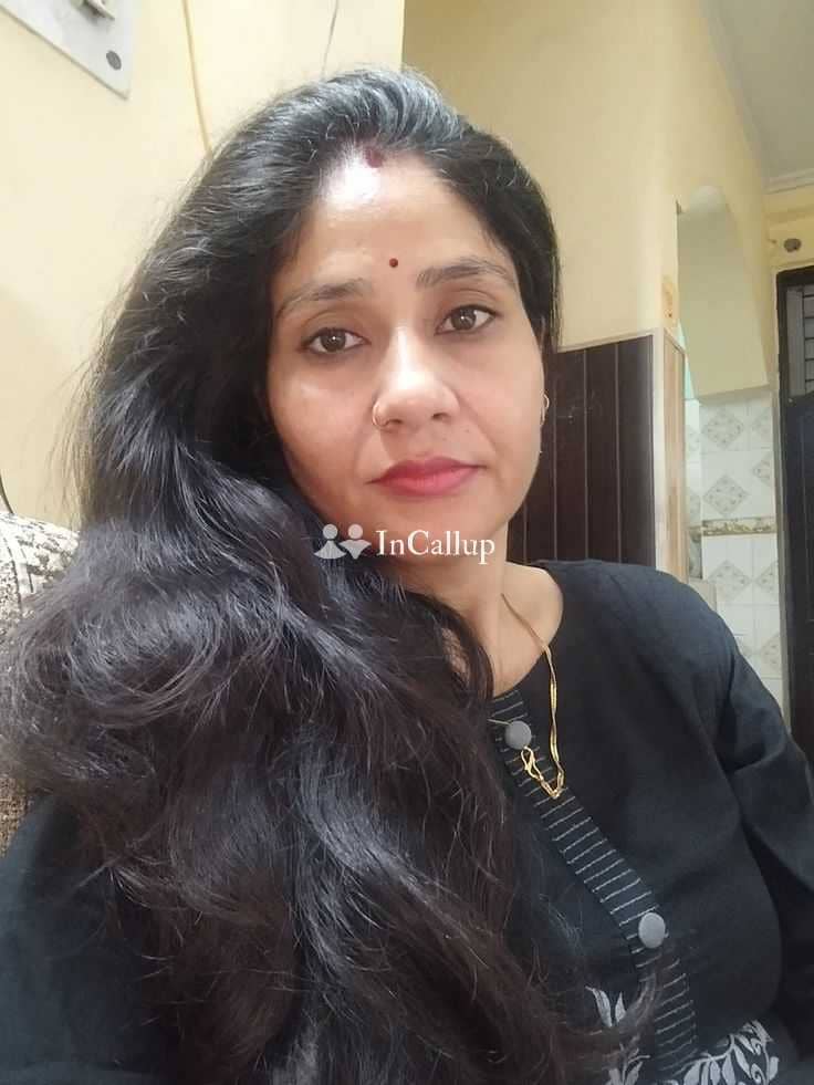 available for business trip service erotic anal fun known for being sensual passionate girl from agra - Call Girls in Agra
