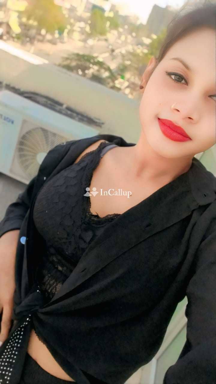 available for private dates petite escort in ahmedabad known for being fun loving - Call Girls in Ahmedabad