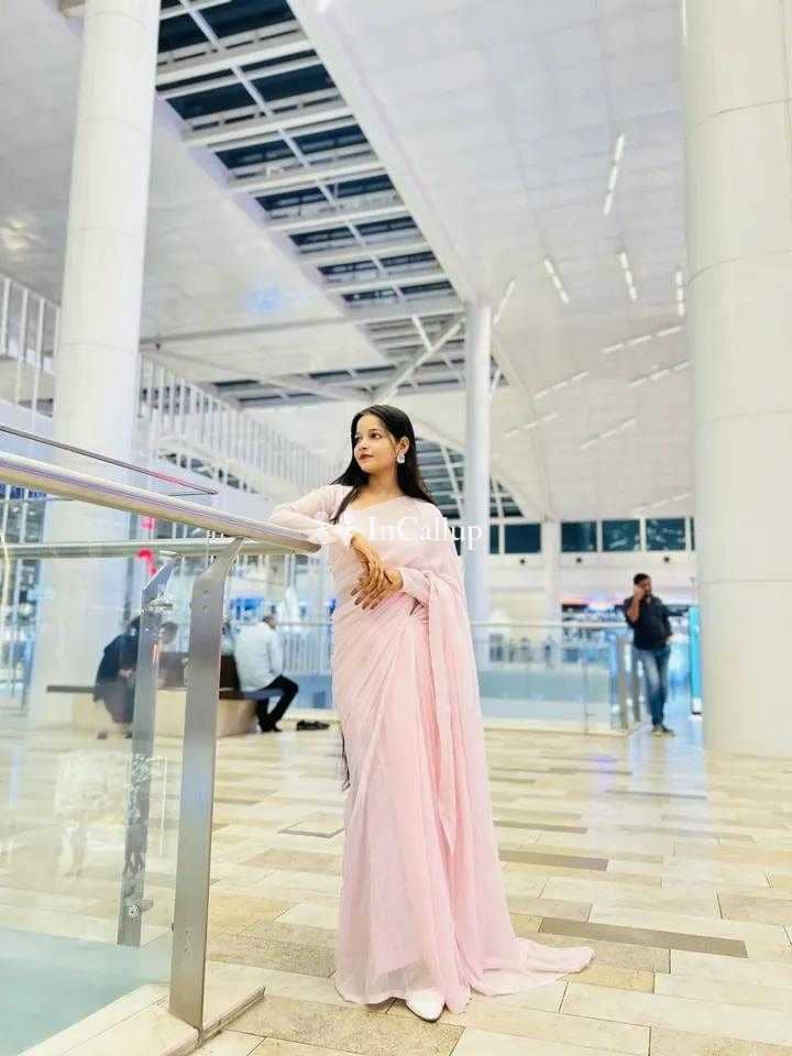 known for being fascinating available for discreet meetings voluptuous with black hair and black eyes - Call Girls in Ahmedabad