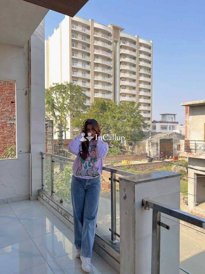 sparkling black eyes and black hair available for overnight stays available now trusted reliable service - Call Girls in Ahmedabad