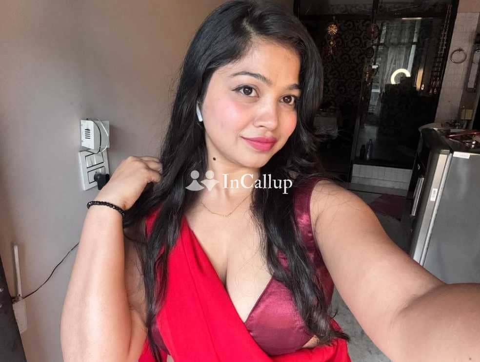 Ahmedaba escorts service centre available - Call Girls in Ahmedabad