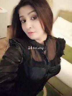 Riya Kumari call girl service 💯❤️💯 it ch CV b - Call Girls in Ahmedabad