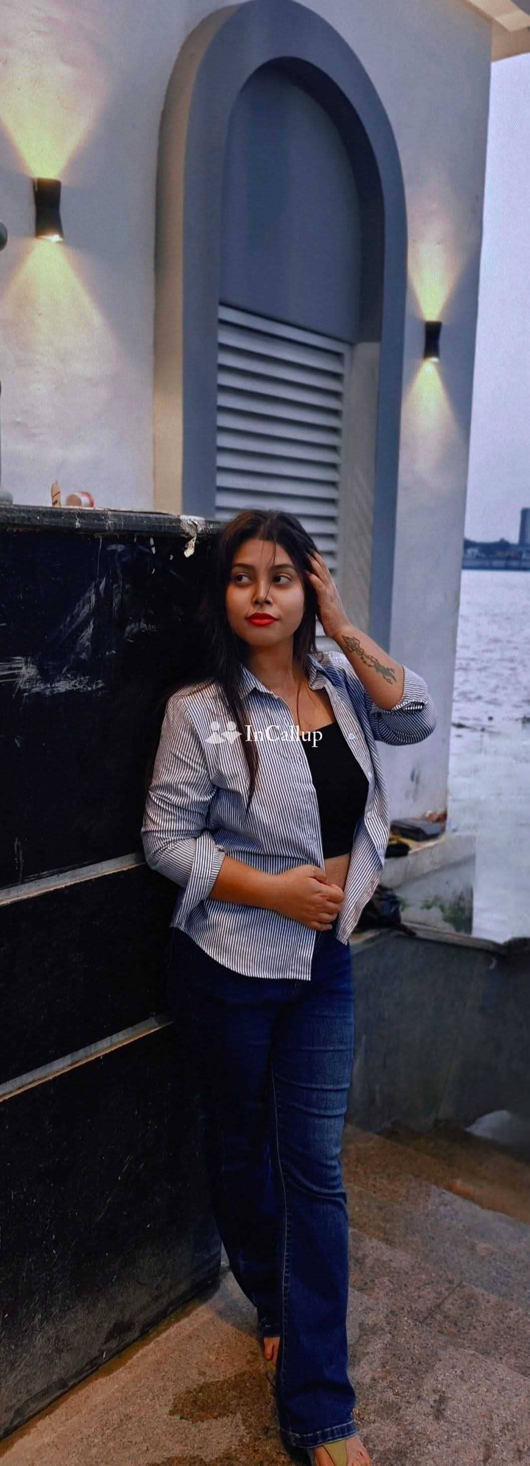 discover riya beautiful twenty two year old call girls escort service in ahmedabad - Call Girls in Ahmedabad