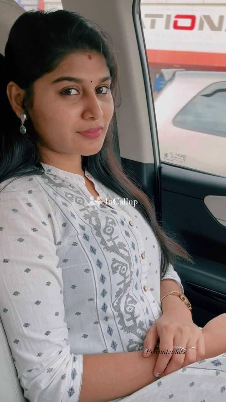 passionate living in ahmedabad meet komal kumari a twenty three year old call girls - Call Girls in Ahmedabad