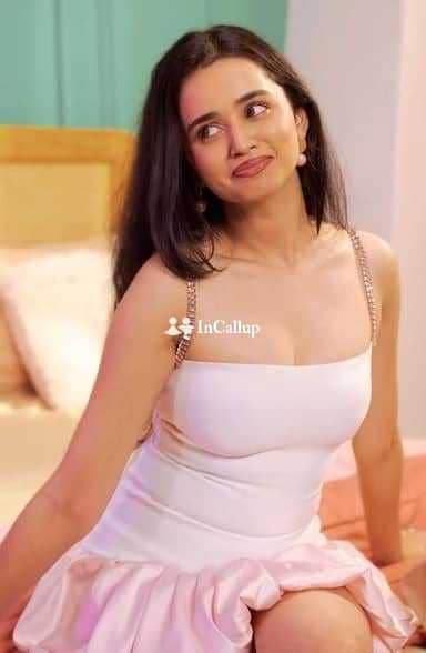 playful looking for pleasure meet kajal a twenty year old call girls available for private dates - Call Girls in Akola