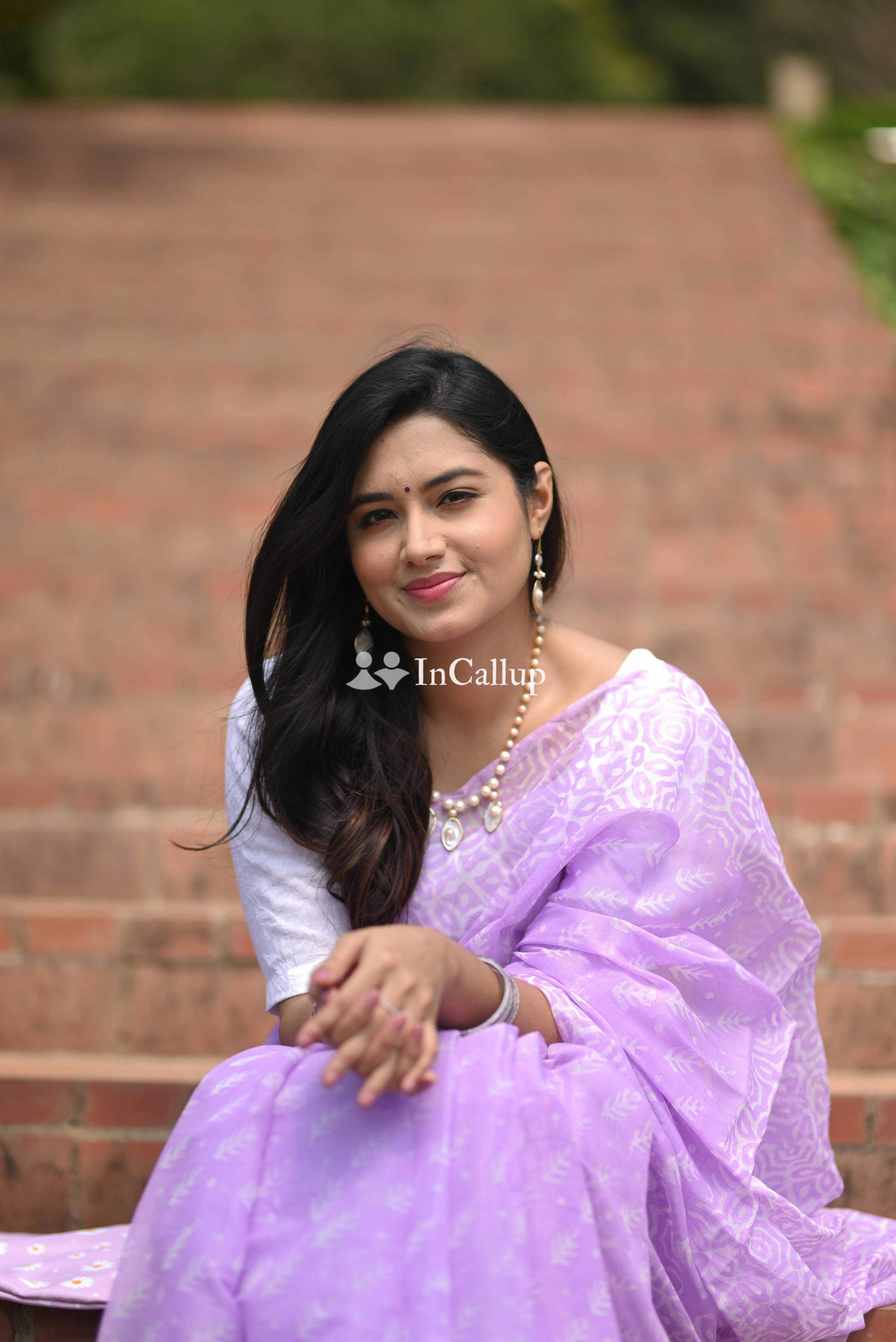 Akola Maharashtra nice smart girls provide         vkvbb - Call Girls in Akola