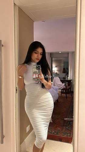 wild with black body type and black eyes known for being smart serving clients in akola available for incall - Call Girls in Akola