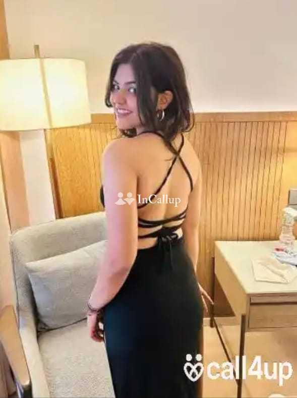 Independent profile College girl VIP modal top model profile available vksnshd mvuweoeh psbshiehbbij - Call Girls in Akola