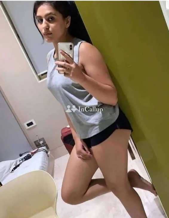 with black hair and black body type elite akola twenty years old call girls available for advance booking - Call Girls in Akola