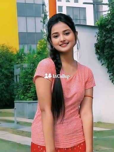 gorgeous smile and black hair known for being unique professional escort in aligarh - Call Girls in Aligarh