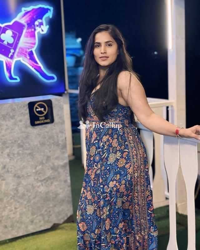 available for incall sexy suman roy twenty one years old call girls intimate bdsm girlfriend experience service - Call Girls in Aligarh