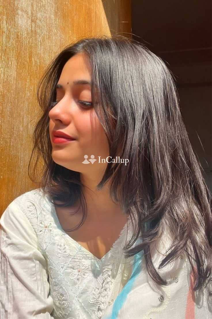 discover deepanshi rani beautiful twenty one year old call girls available for girlfriend experience - Call Girls in Alipurduar