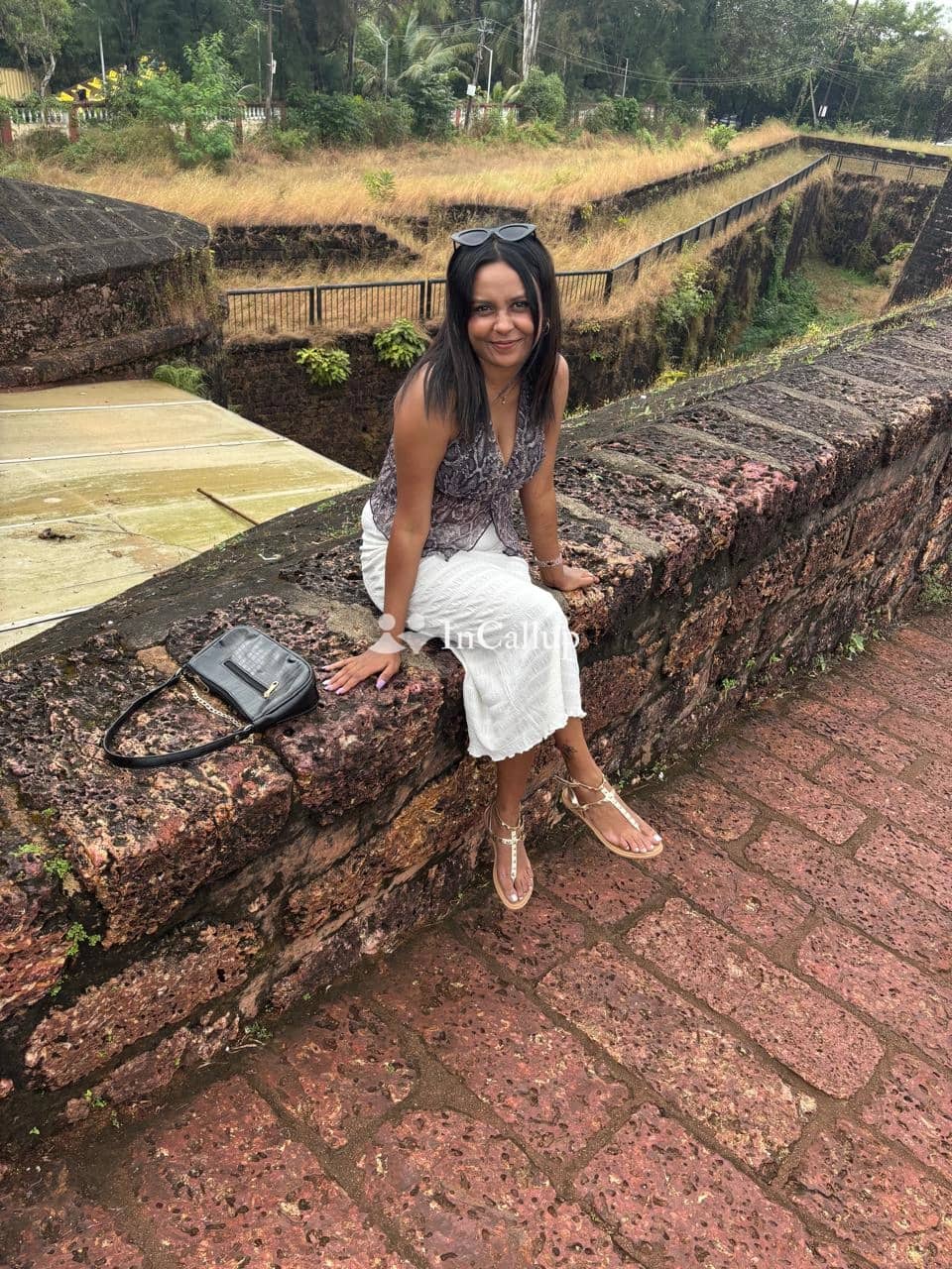 experience unforgettable moments with 23yearold nidhi in alipurduar for a sensual escape you wont forget - Call Girls in Alipurduar