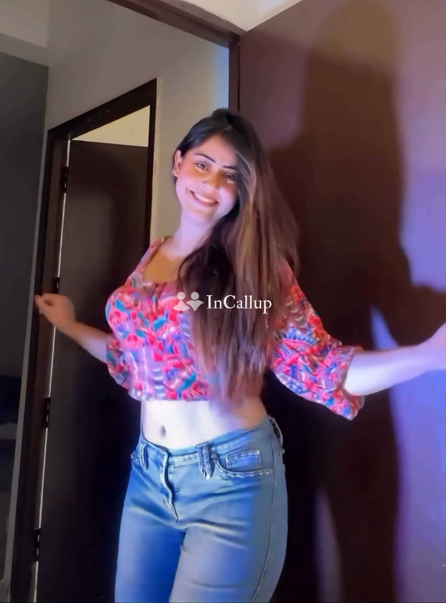 NO ADVANCE HOT GIRL VIP SERVICE PROVIDE AND BHABHI AVAILABLE GENUINE CLIENT MUSLIM GIRL FULL CERTIF - Call Girls in Alipurduar
