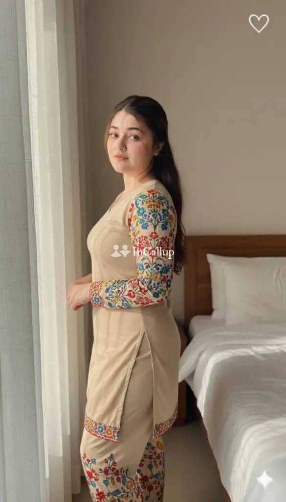 available for girlfriend experience curvy girl in allahabad known for being fun loving - Call Girls in Allahabad