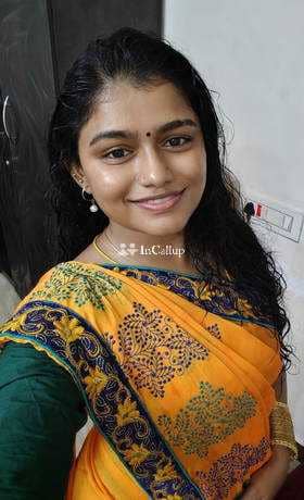 gorgeous escort in amravati luxury brunette hair and black eyes available now trusted reliable service - Call Girls in Amravati