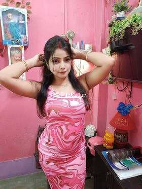 with black body type and brown eyes experienced in oral anal erotic massage french kiss videocall blowjob handjob - Call Girls in Amravati