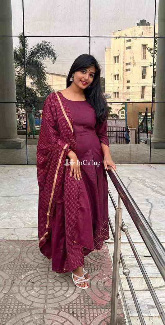 delightful priya kumari twenty two year old call girls known for being glamorous romantic time in amritsar - Call Girls in Amritsar