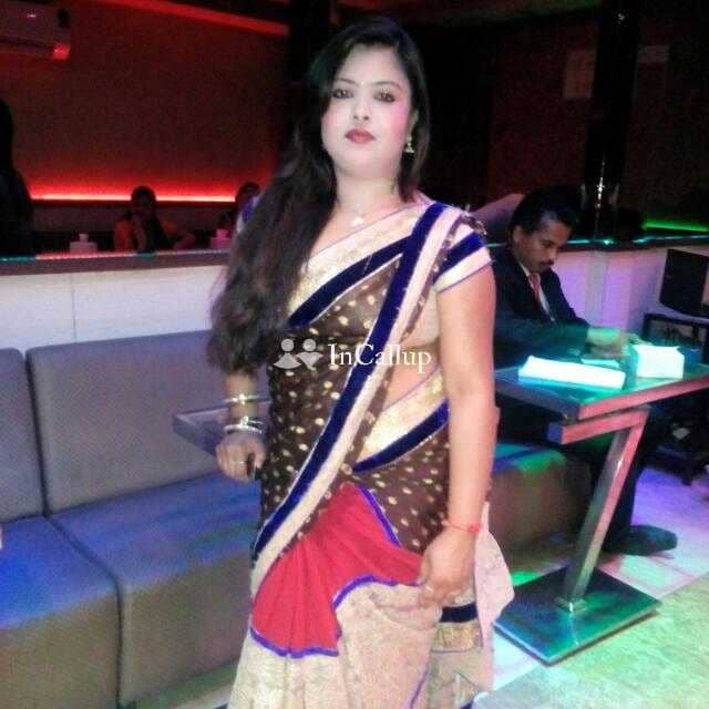 Anand mein available hai madam contact kijiye - Call Girls in Anand