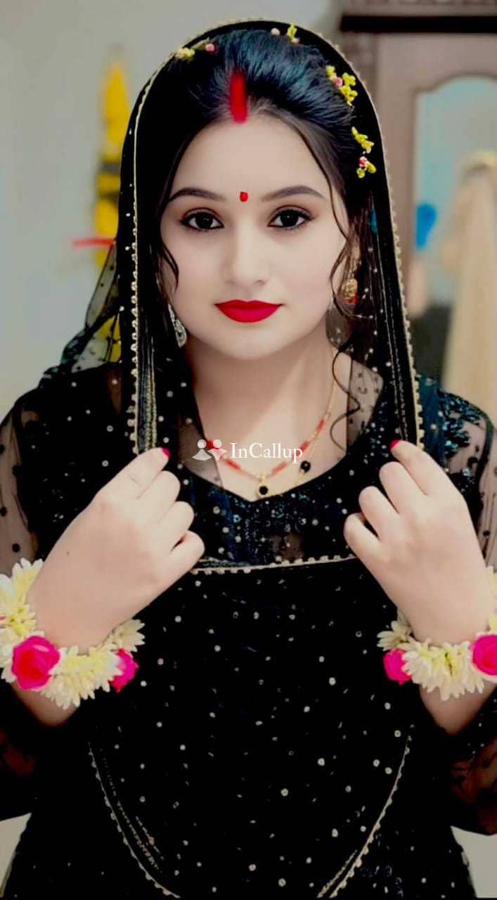 working in anand known for being rare available for weekend fun available now trusted reliable service - Call Girls in Anand