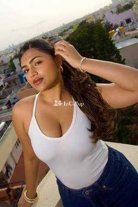 known for being energetic available for long bookings elite sapna nineteen years old call girls - Call Girls in Anantapur