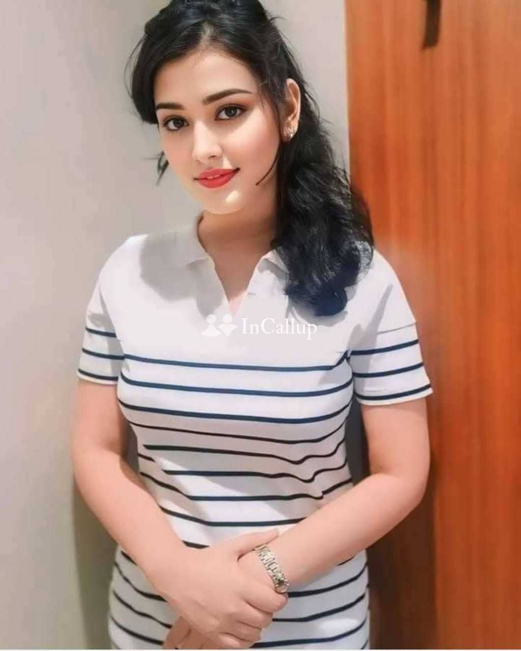 hot black eyes and brown hair perfect call girls incall me twenty two year old call girls companion sensual - Call Girls in Anantapuram