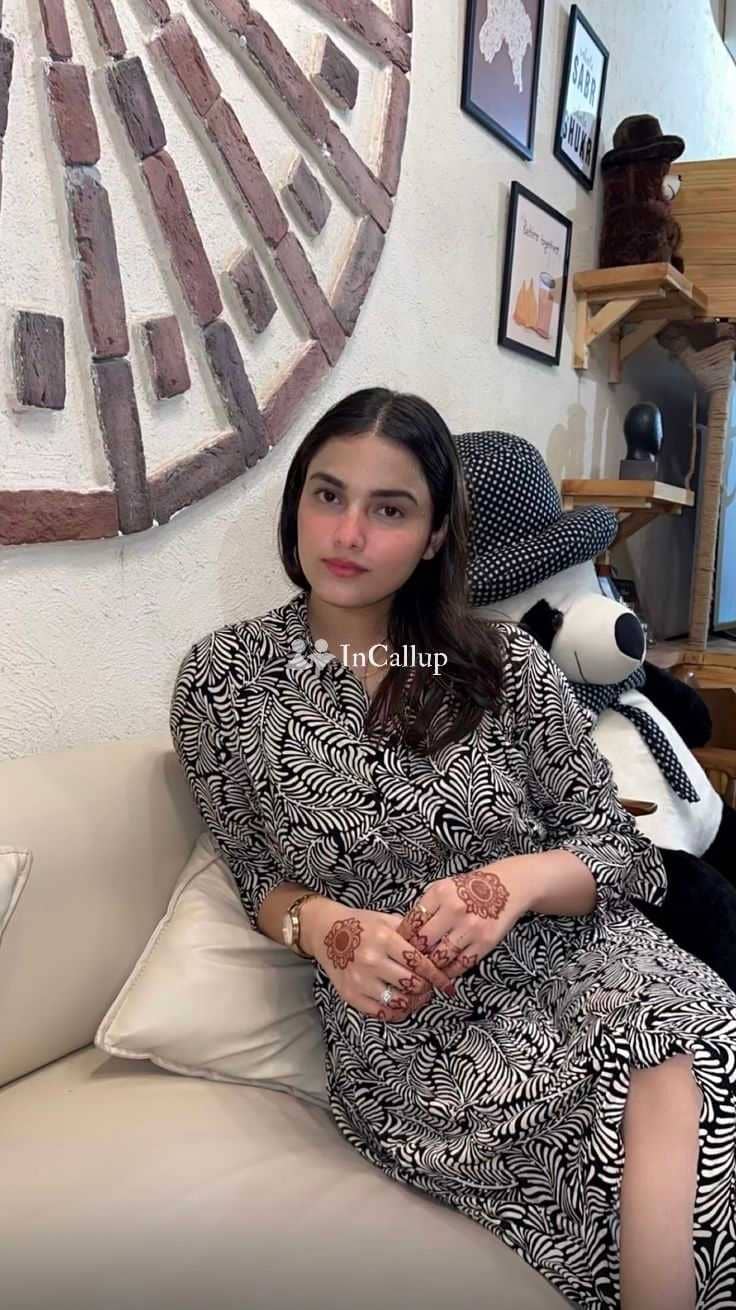 discreet anal body ejaculation fetish threesome videocall doggy style 69 position blowjob handjob fisting services - Call Girls in Anantapuram