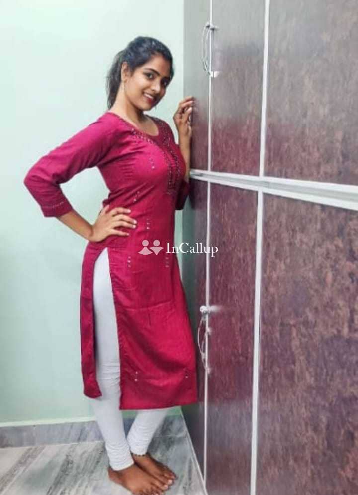 Anantapuram call girl 994239//4628 Low Price  Full Safe And Secure Vip College girl - Call Girls in Anantapuram