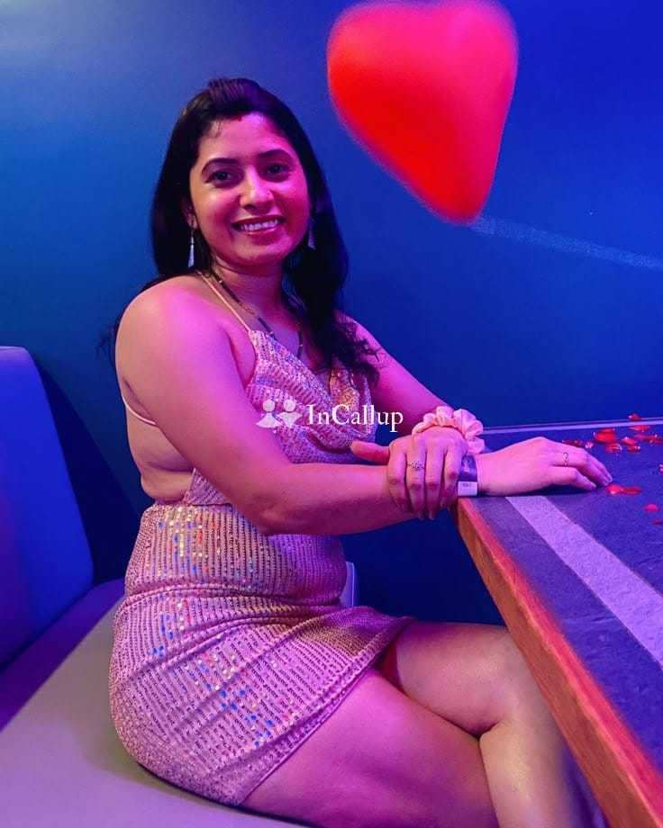 hot available for casual fun charming escort in andheri escort service in andheri - Call Girls in Andheri