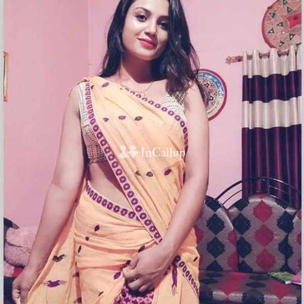 voluptuous with black hair and black eyes available now trusted reliable service - Call Girls in Ankleshwar