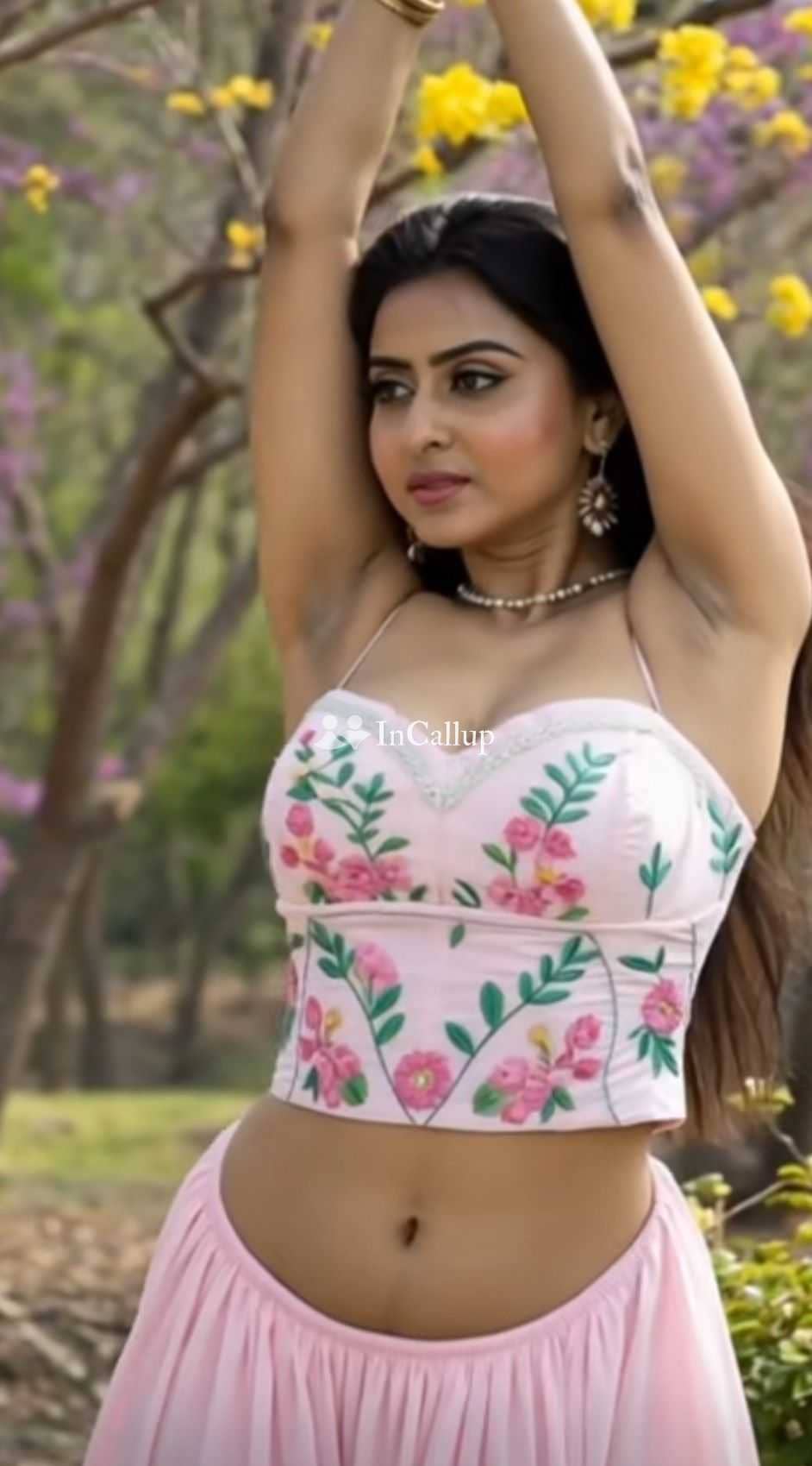 busty hot companion in arambagh curvy girlfriend experience escort known for being professional - Call Girls in Arambagh