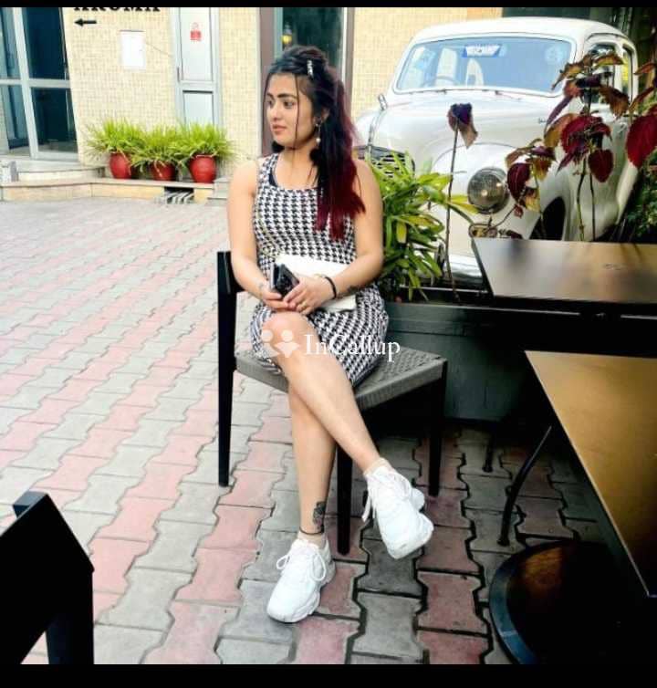 alluring desirable sona twenty year old call girls goddess tempting black eyes and black hair - Call Girls in Arambagh