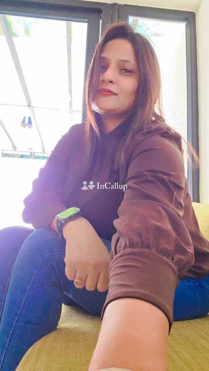 discover mahi singh beautiful nineteen year old call girls available now trusted reliable service - Call Girls in Arambagh