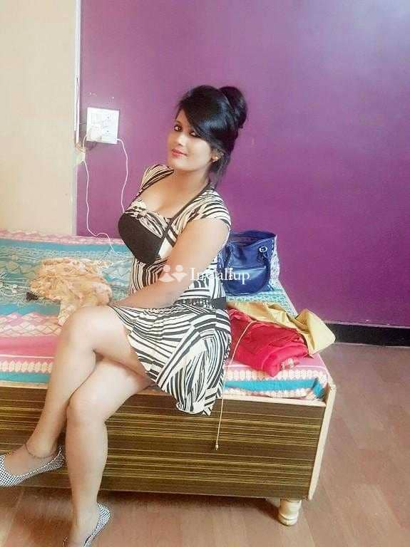 known for being rare professional puja twenty year old call girls escort available for available anytime - Call Girls in Arambagh