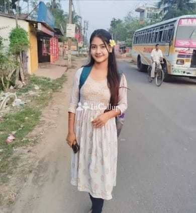 available for home visits known for being smart escort service in asansol mature black hair and brown eyes charming - Call Girls in Asansol