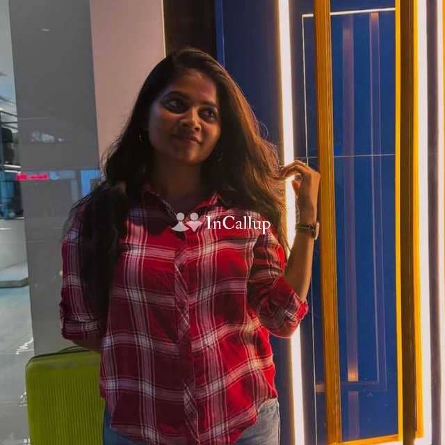 known for being tempting living in asansol available for private dates voluptuous with black hair and brown eyes - Call Girls in Asansol