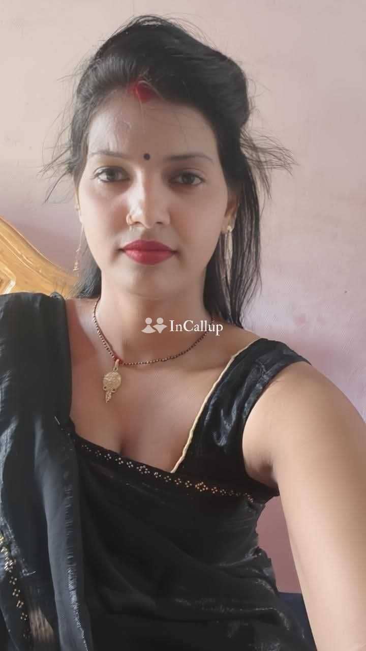 magnetic red eyes and blue hair petite neha patel twenty two year old call girls trusted escort from asansol - Call Girls in Asansol