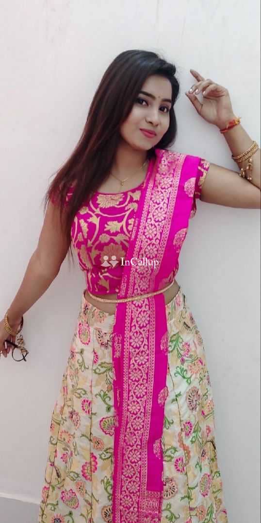 with blonde hair and black body type available for outcall available now trusted reliable service - Call Girls in Asansol