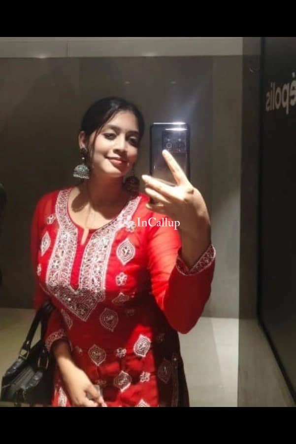 young madhu twenty one year old call girls beauty available for both incall and outcall - Call Girls in Bageshwar