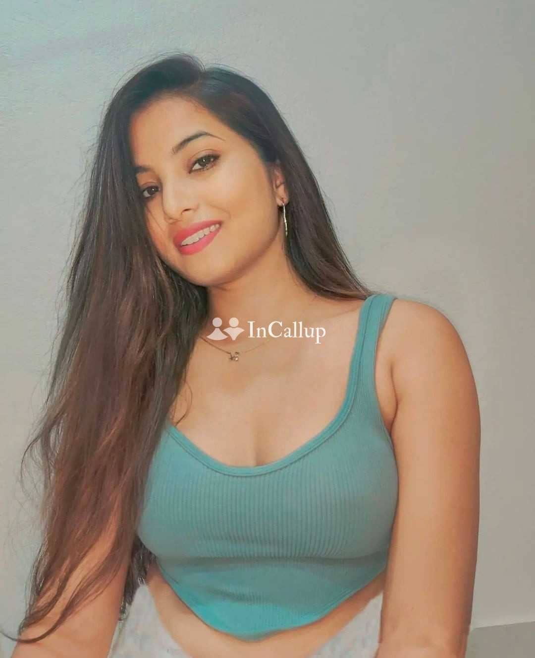 elite escort in bageshwar model look with black eyes and brown hair available now trusted reliable service - Call Girls in Bageshwar
