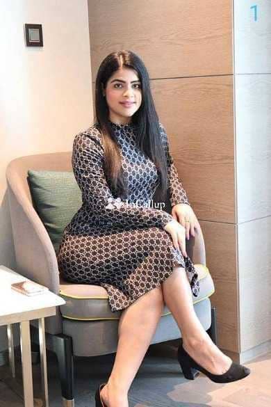 seductive black hair and black eyes known for being cute your dream girl muskan nineteen years old call girls - Call Girls in Baksa