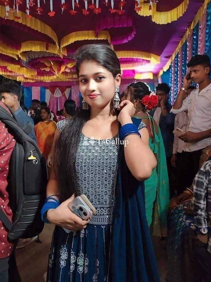i am janhvi a twenty year old call girls known for being confident providing bdsm - Call Girls in Bally