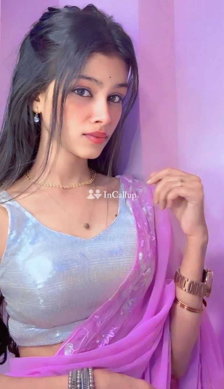 meet me in bally having blonde eyes and black hair known for being reliable available for day and night service - Call Girls in Bally